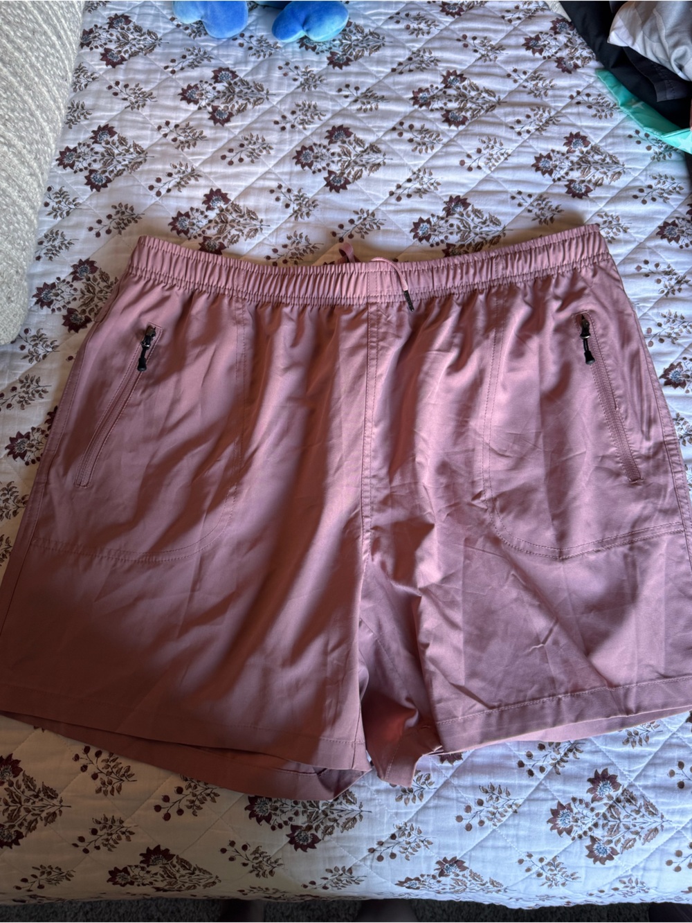 Mauve Pink Elastic Hem Windbreaker Shorts